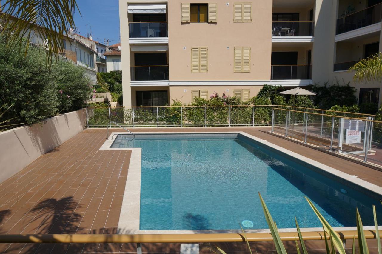 Palm Beach Apartment With A Pool In The Residence Cannes Exterior photo